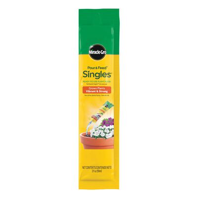 Miracle Gro Pour & Feed Singles