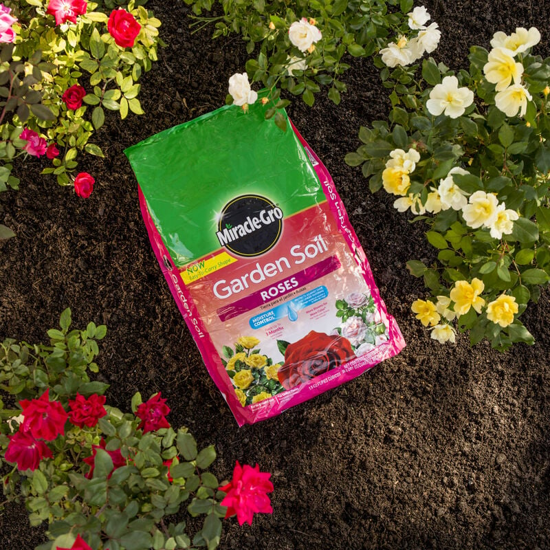 Miracle Gro Garden Soil Roses image number null
