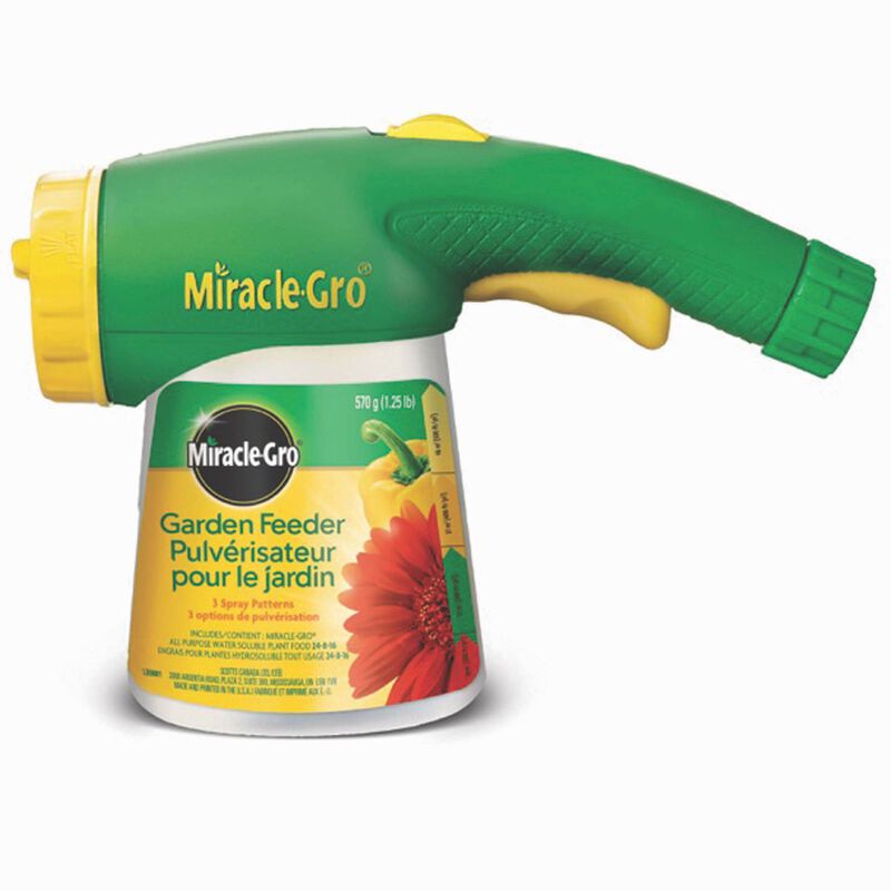 Miracle-Gro® Garden Feeder Plant Fertilizer Spray image number null