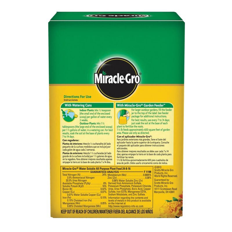 Miracle-Gro® Water Soluble All Purpose and Shake 'N Feed Plant Food Bundle image number null