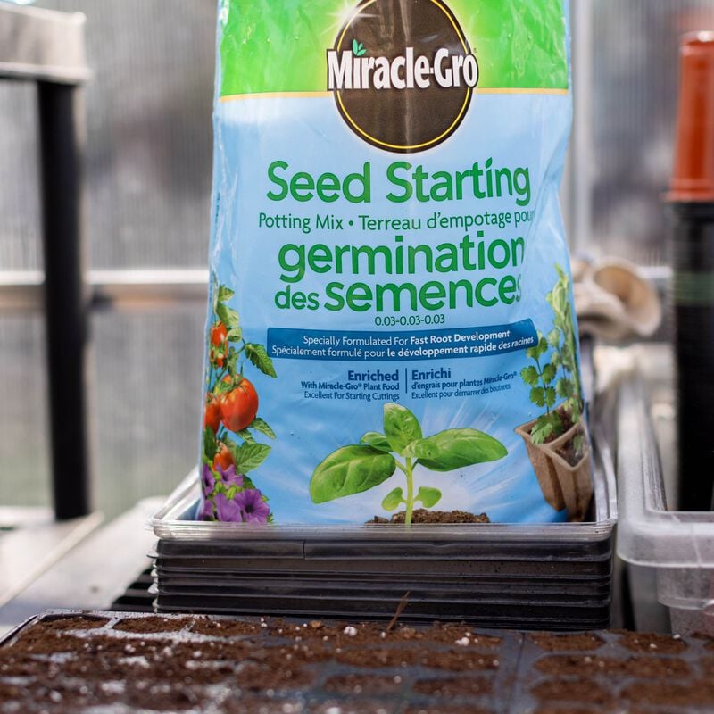 Miracle-Gro® Seed Starting Potting Mix image number null