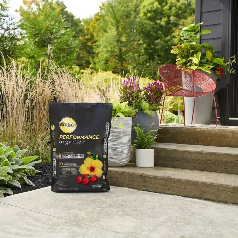 Miracle-Gro® Performance Organics All Purpose Container Mix image number null